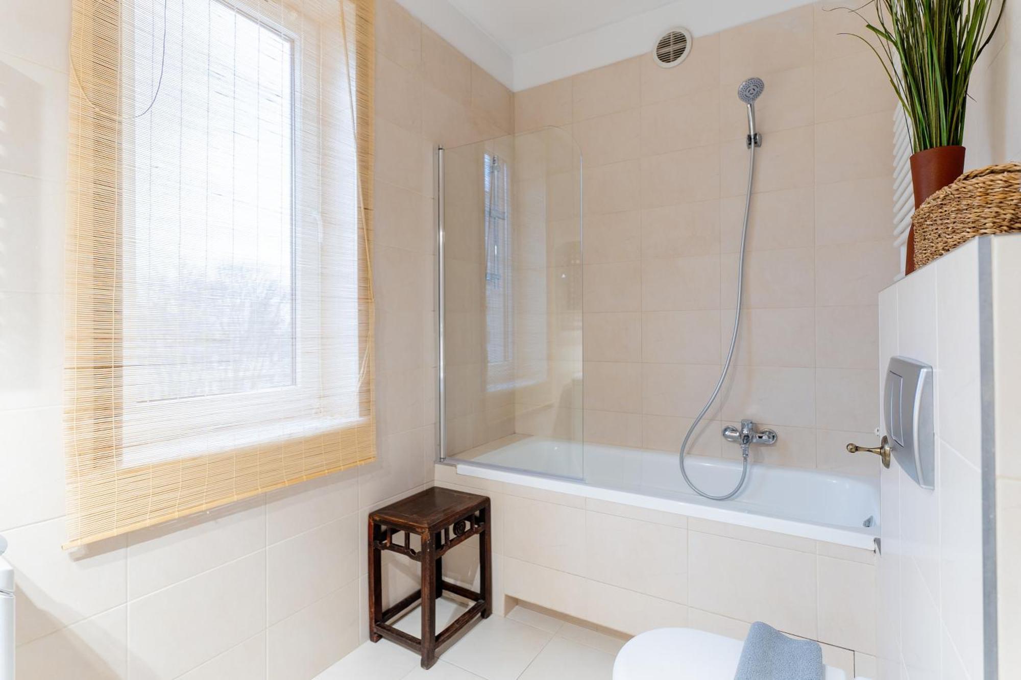 Warsaw Concierge Saxon Apartment ภายนอก รูปภาพ